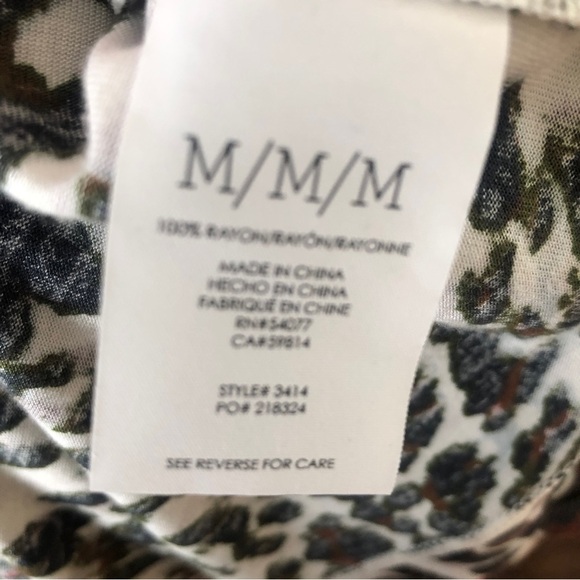 Cabi Leopard Print Shirt medium - Picture 4 of 4